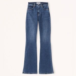 Abercrombie Ultra High Rise Stretch Flare Jean size 27 Long